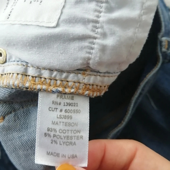 Frame Le Skinny De Jeanne Distressed Jeans in Matteson Wash 25 - Picture 14 of 15